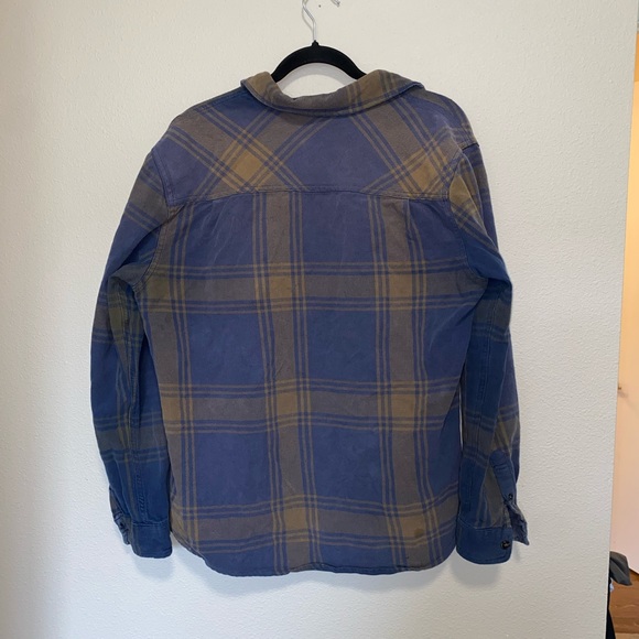 Vtg Blue Flannel Button Down Shirt - Picture 7 of 7